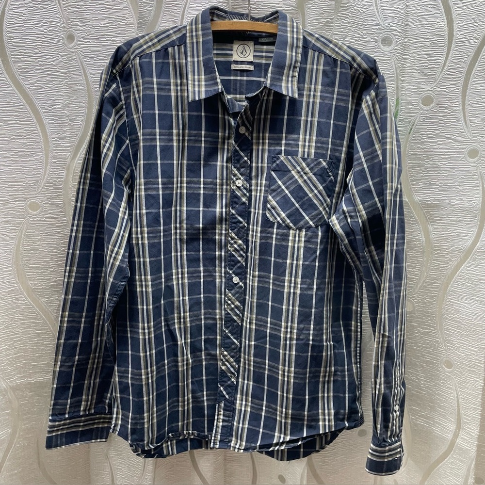 Volcom Weirdoh Plaid Shirt Mensโ Large Navy Blue Excellent Asymmetrical Back L/S